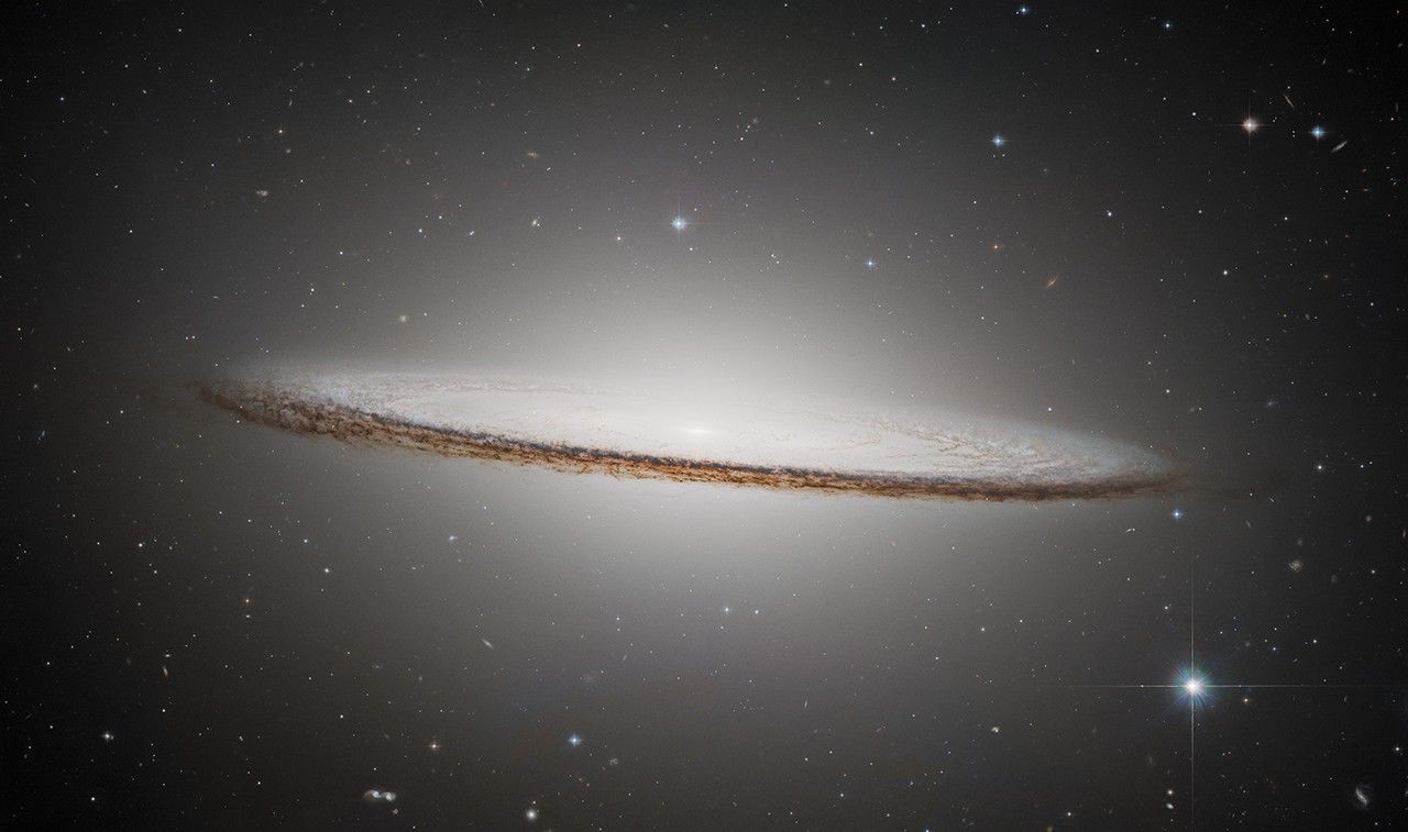 Hubble Provides New View of Galactic Favorite