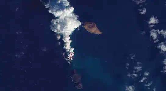Volcanic Eruption Creates Mysterious Island in Just 4 Days