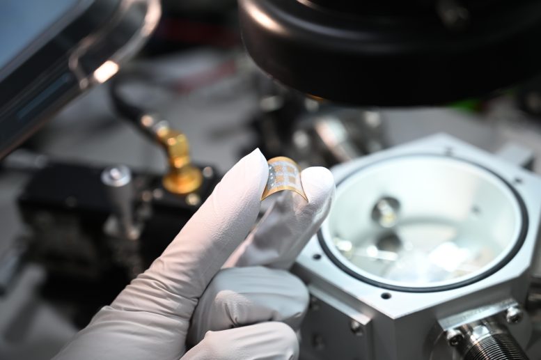 World’s First Ultra-Sensitive Flexible Ammonia Sensor Developed by Korean Scientists
