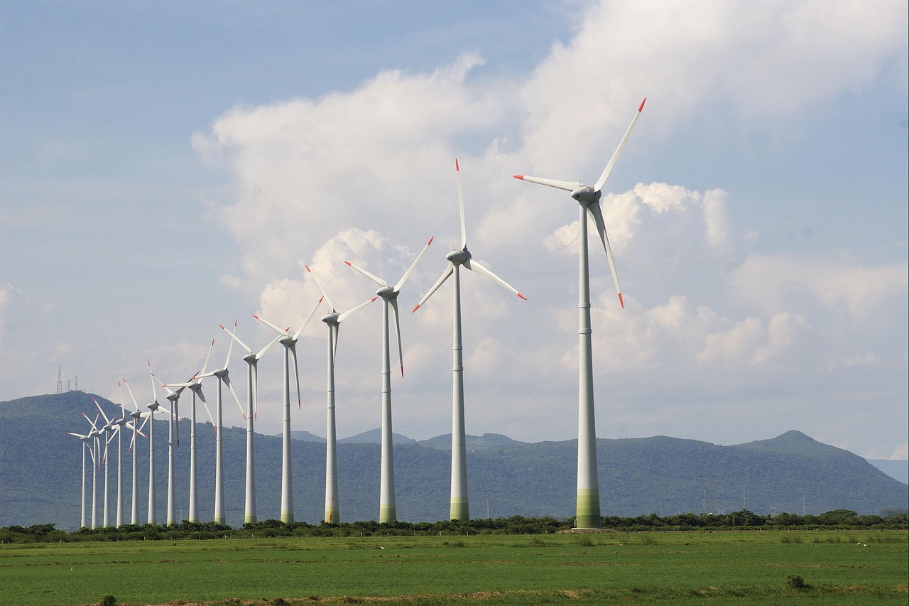 Clean Energy Shift a Strategic Win for Most Countries