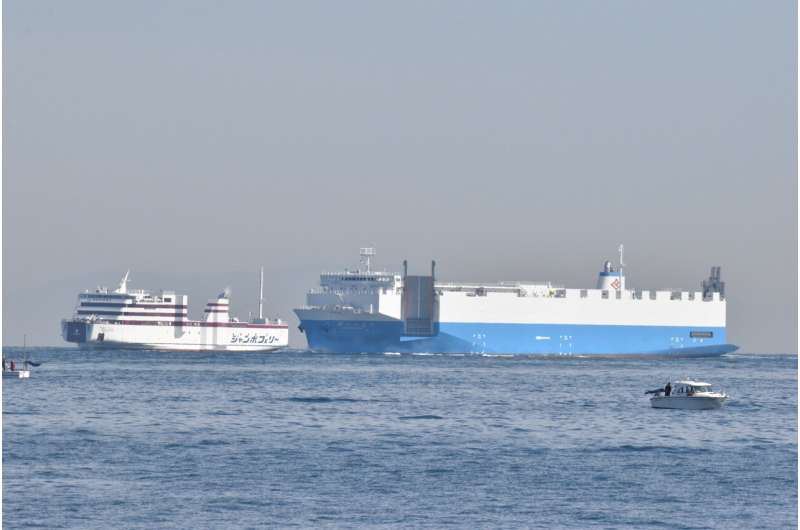 Explainable AI for ship navigation raises trust, decreases human error