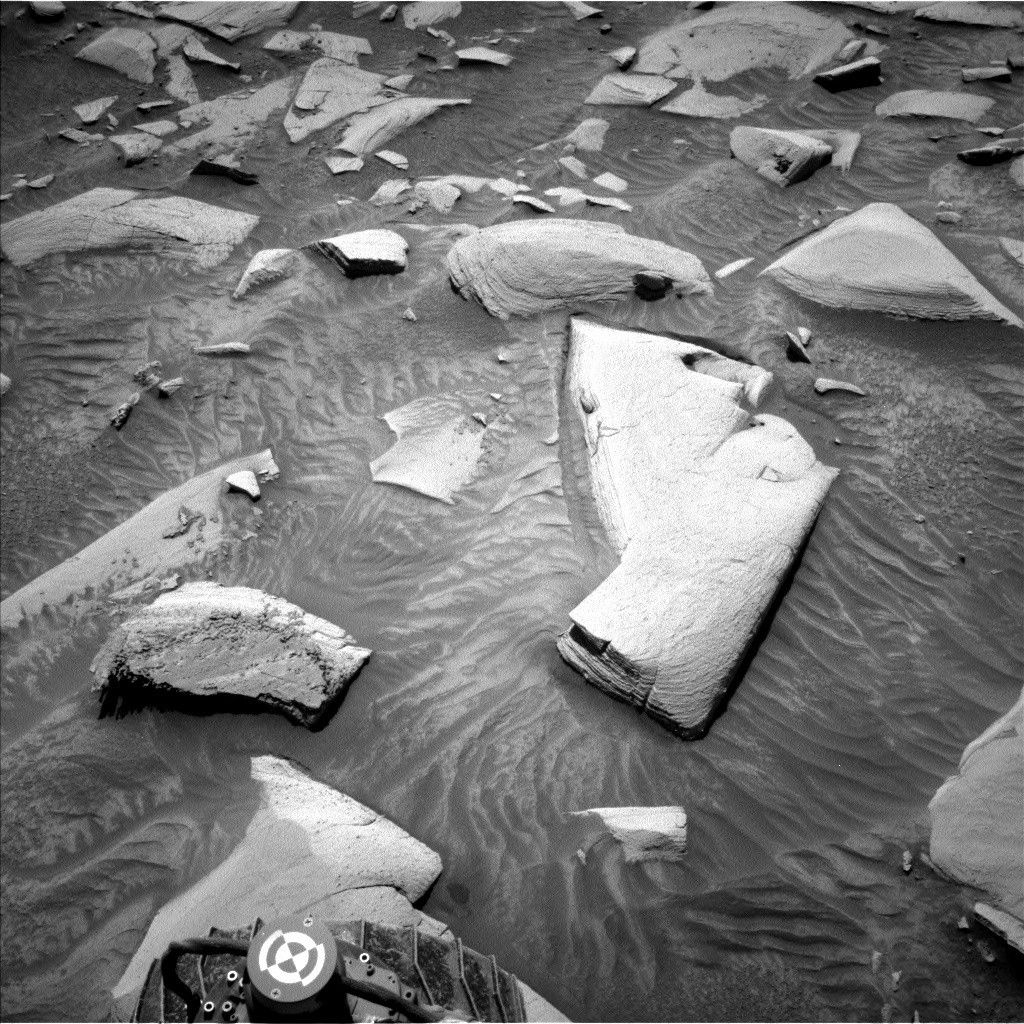 Sols 4500-4501: Bedrock With a Side of Sand