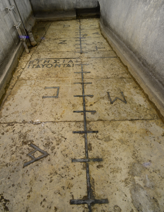Augustus’ solar meridian functioning and the birth of the western leap year
