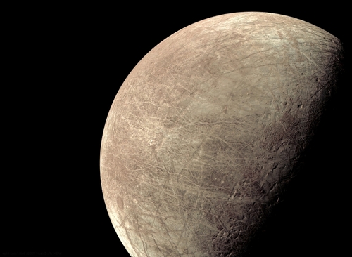 Constantly Changing Ice on Jupiter’s Moon Europa Hints at Possible Ocean and Life