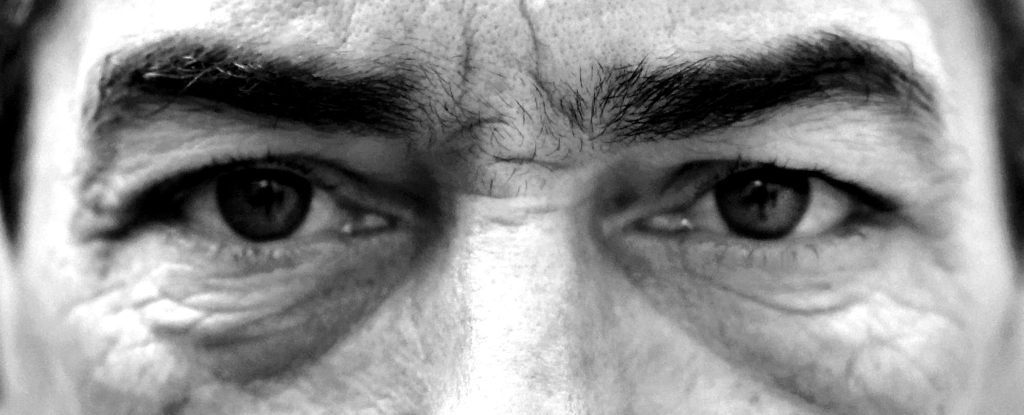 A Revolutionary New Algorithm Picks Your Biological Age From a Photo : ScienceAlert