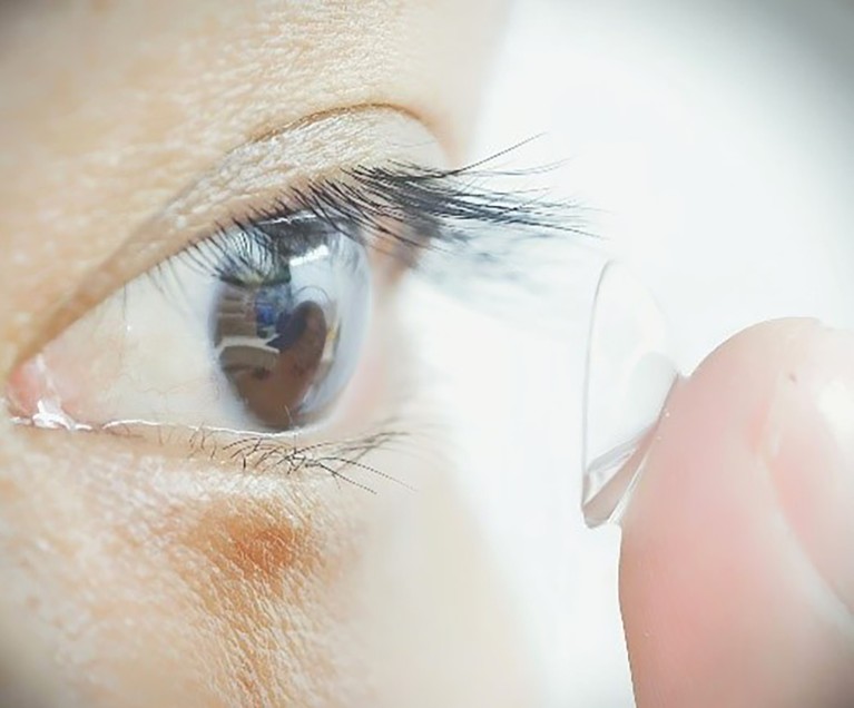 These contact lenses give people infrared vision — even with their eyes shut