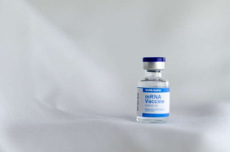 ‘Stealthy’ lipid nanoparticles give mRNA vaccines a makeover