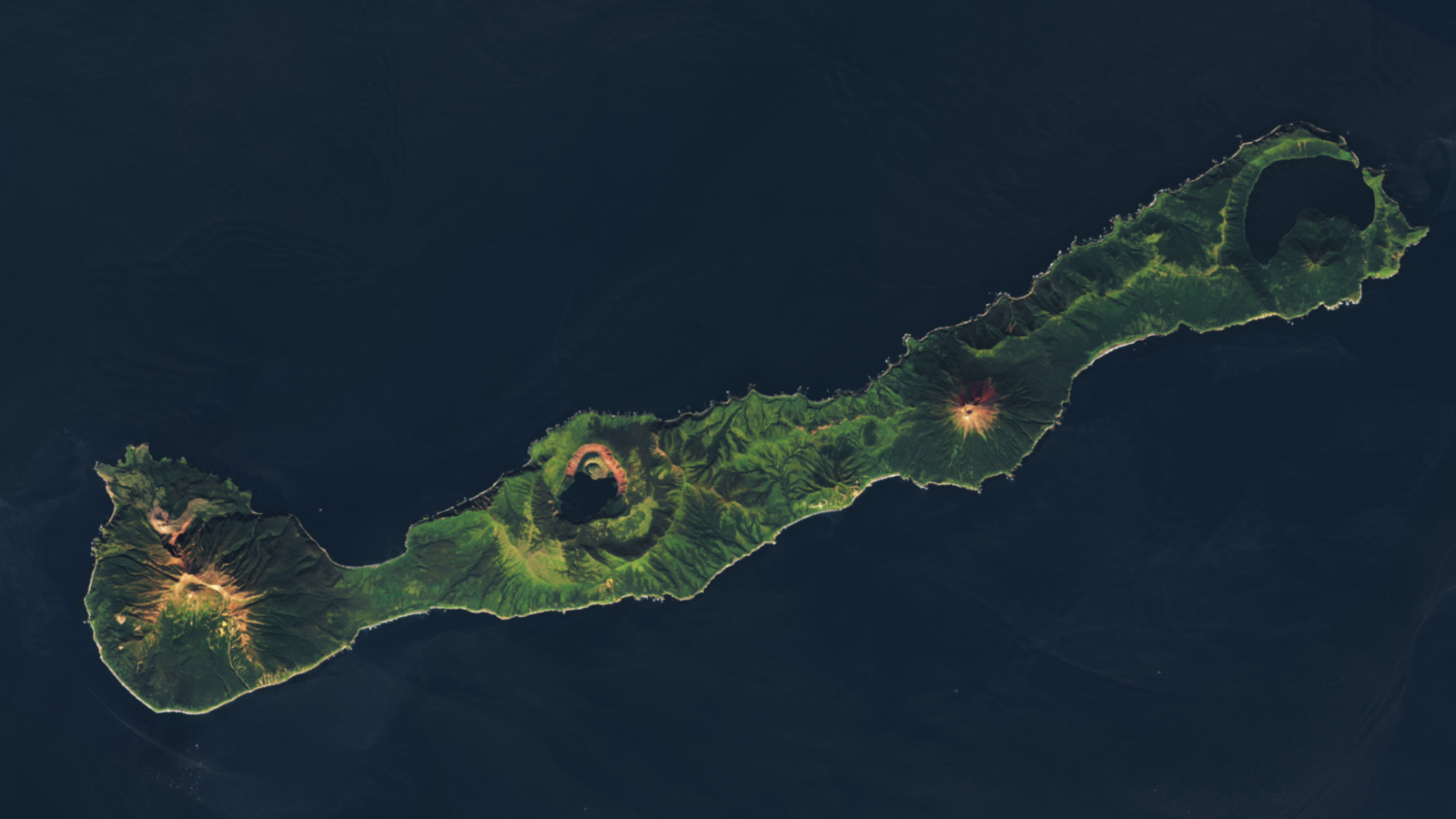 Quadruple volcanoes on secret Soviet military base linked to climate-altering eruption 200 years ago — Earth from space