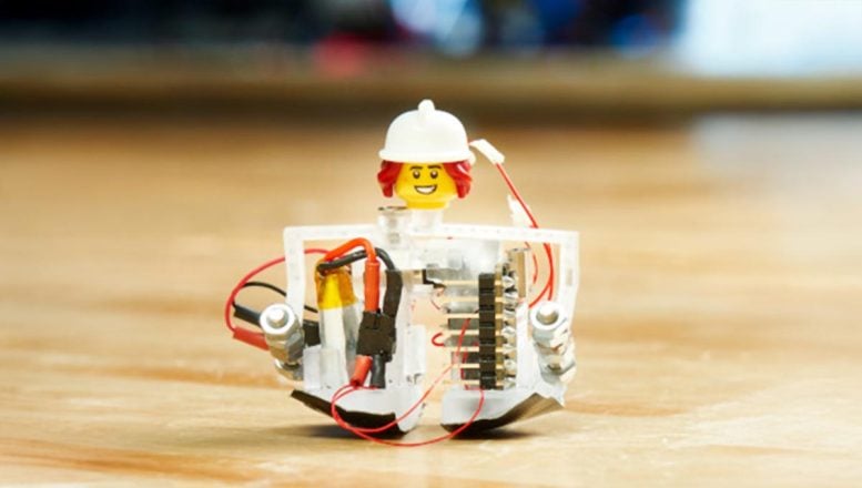 World’s Smallest Self-Powered Bipedal Robot Sets New Speed Record