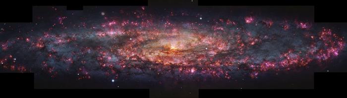 Astronomers Detect 500 Planetary Nebulae in Sculptor Galaxy