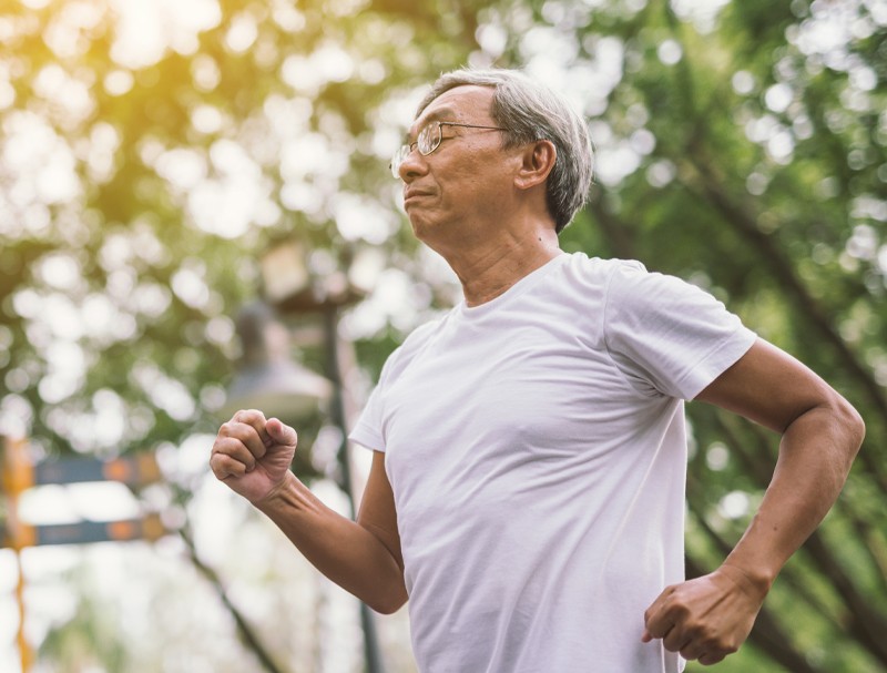 Exercise reduces the risk of colon cancer recurrence