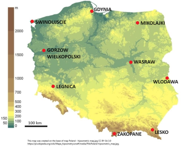 Variations in gamma radiation and alpha-emitting radionuclides in correlation with weather and location conditions