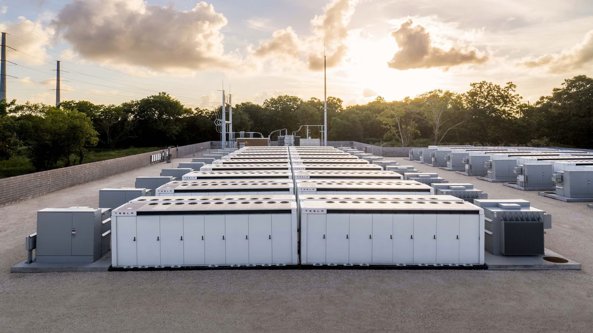 Tesla partners with LG for US made LFP batteries in new $4.3B deal