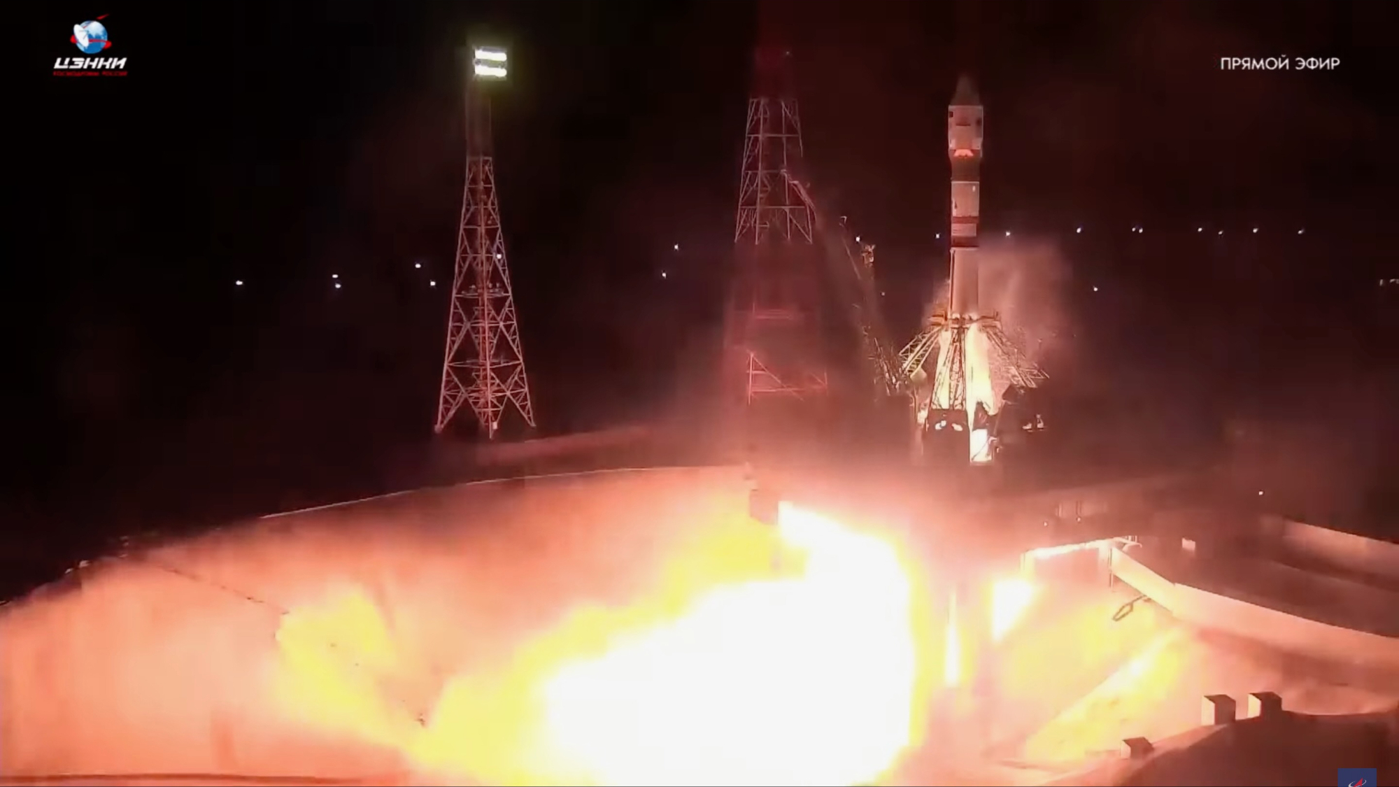 Russia launches mice, microbes and more on monthlong mission to Earth orbit (video)