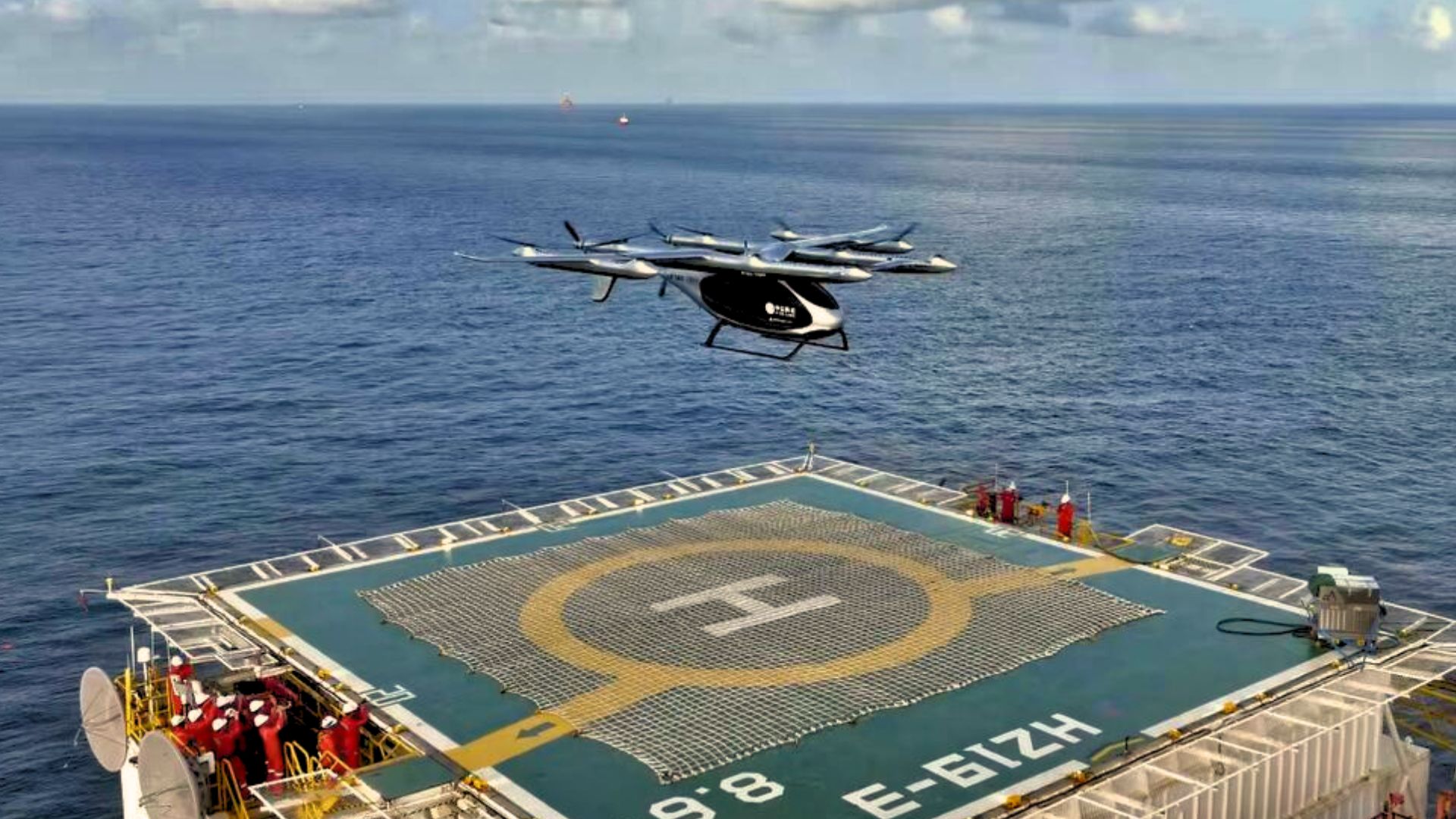 World’s first two-ton VTOL drone completes cargo delivery in China