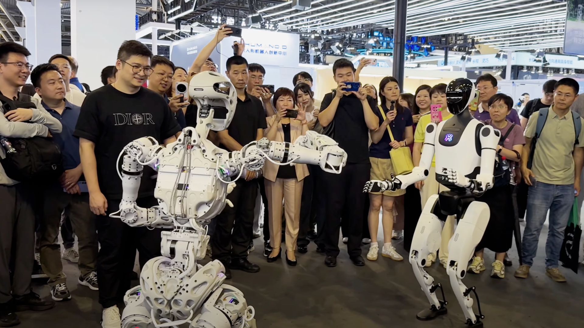 Humanoid robots Adam and Adam-U display lifelike AI movement