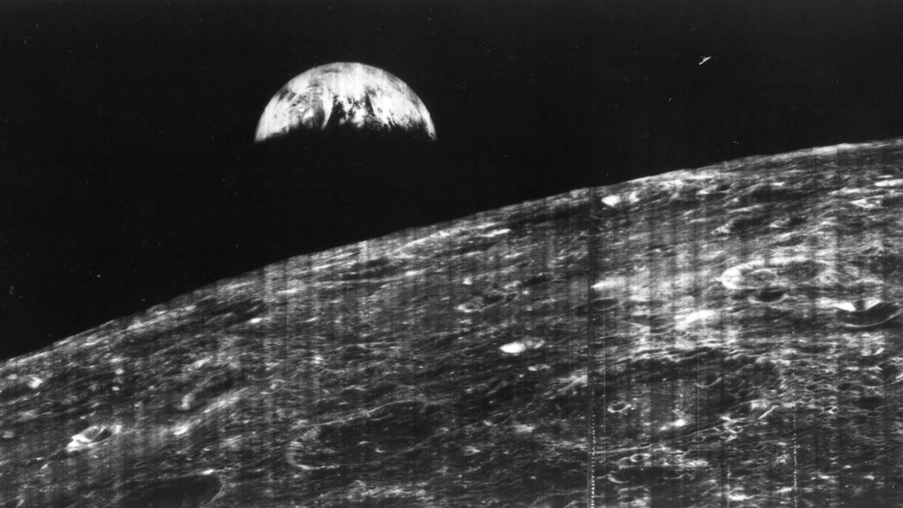 See the original version of ‘Earthrise,’ taken 59 years ago this week — Space photo of the week