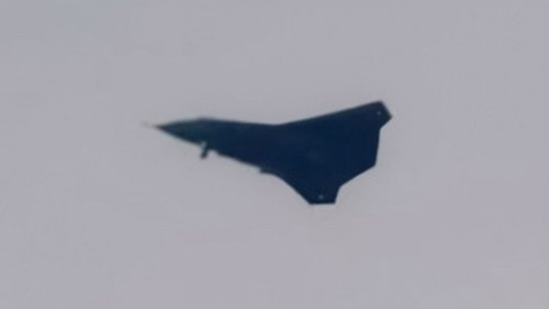 China’s new mystery stealth jet’s flight sets social media on fire