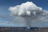 Kīlauea Volcano Releases Over 300-Foot Lava Fountain as it Erupts Again