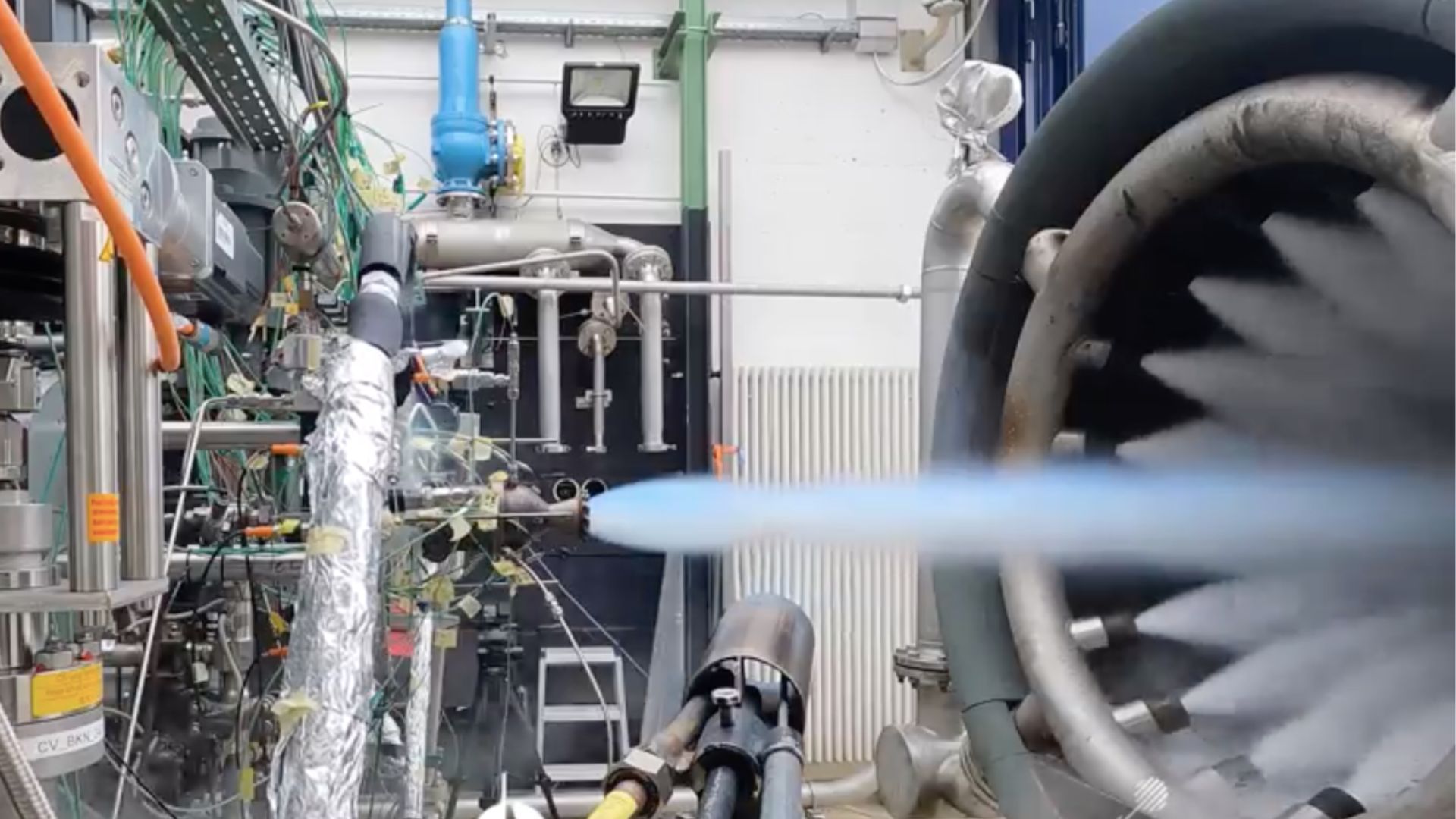 German firm’s 250-ton Typhoon rocket combustion engine tested