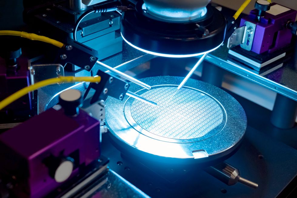 New IEEE Course on Electrostatic Discharge Prevention