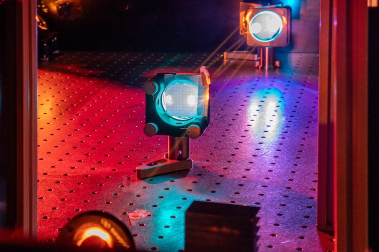 Scientists Discover “Virtual Charges” That Exist Only When Light Hits