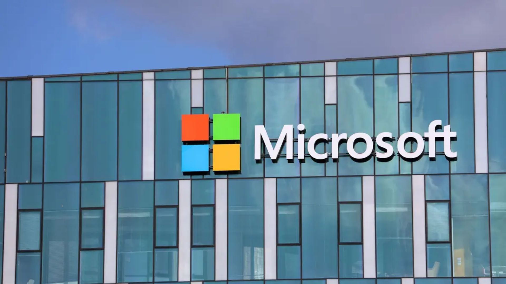 Microsoft limits Israeli military cloud access after spying report