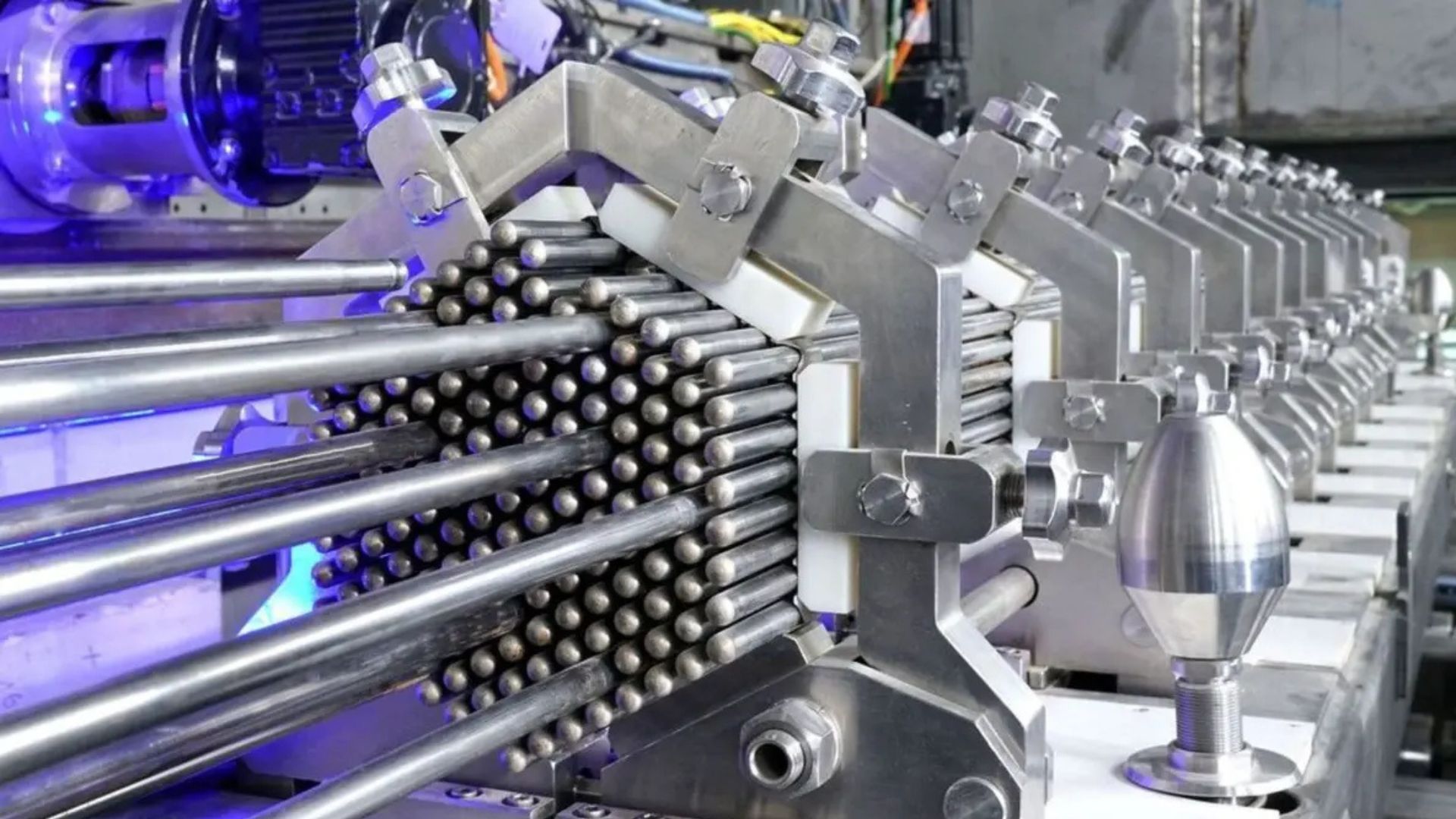 Russia to build closed nuclear fuel cycle system recycling 95% waste