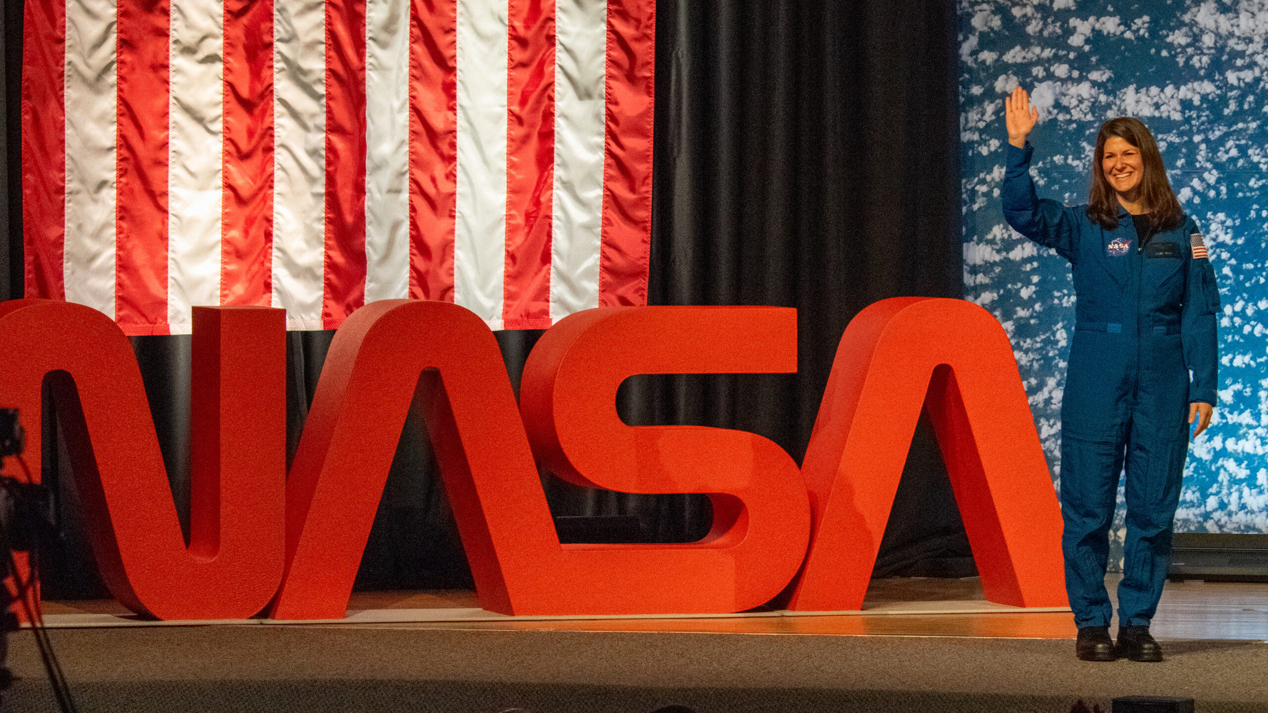 After almost 20 years helping to operate rovers on Mars, NASA geologist and astronaut candidate Lauren Edgar says stepping foot on the Red Planet ‘would be a dream’