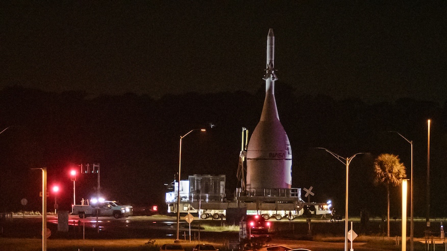 Orion spacecraft arrives at VAB ahead of stacking for Artemis 2 – Spaceflight Now