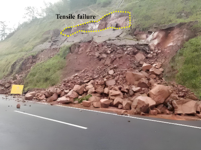 Seismic stability analysis of cracked compound slopes considering soil heterogeneity