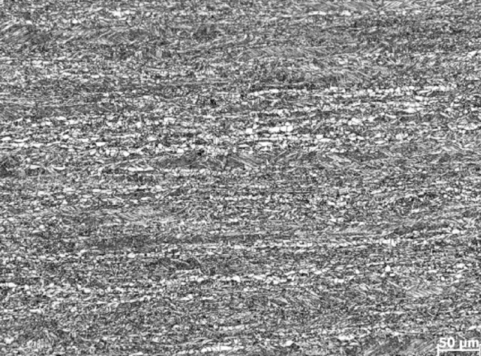 Dynamic synchronization and feature region fusion for real time girth weld tracking
