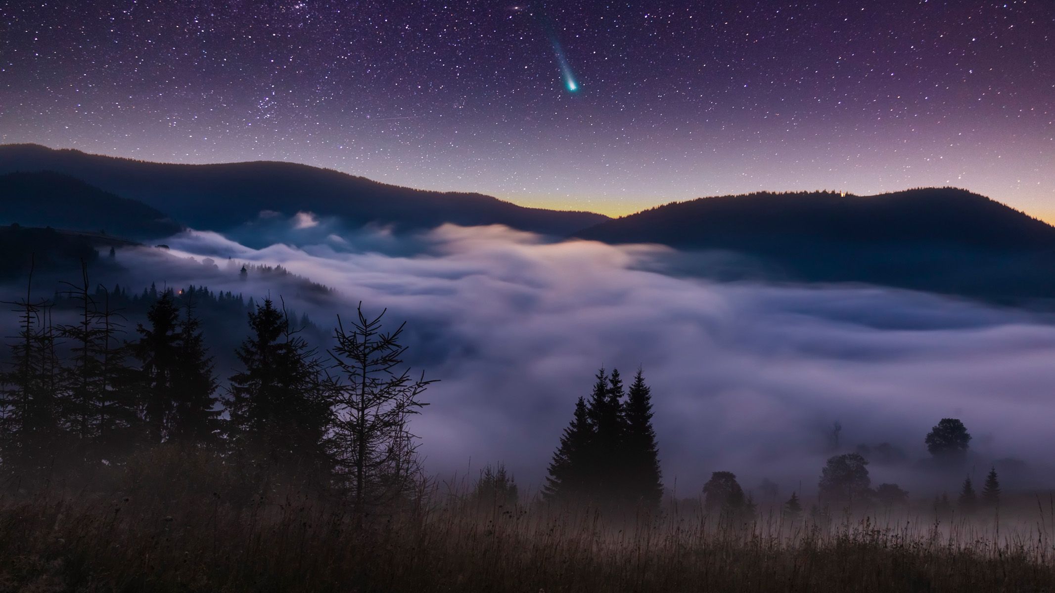 Chasing comets: How to photograph these cosmic visitors like a pro