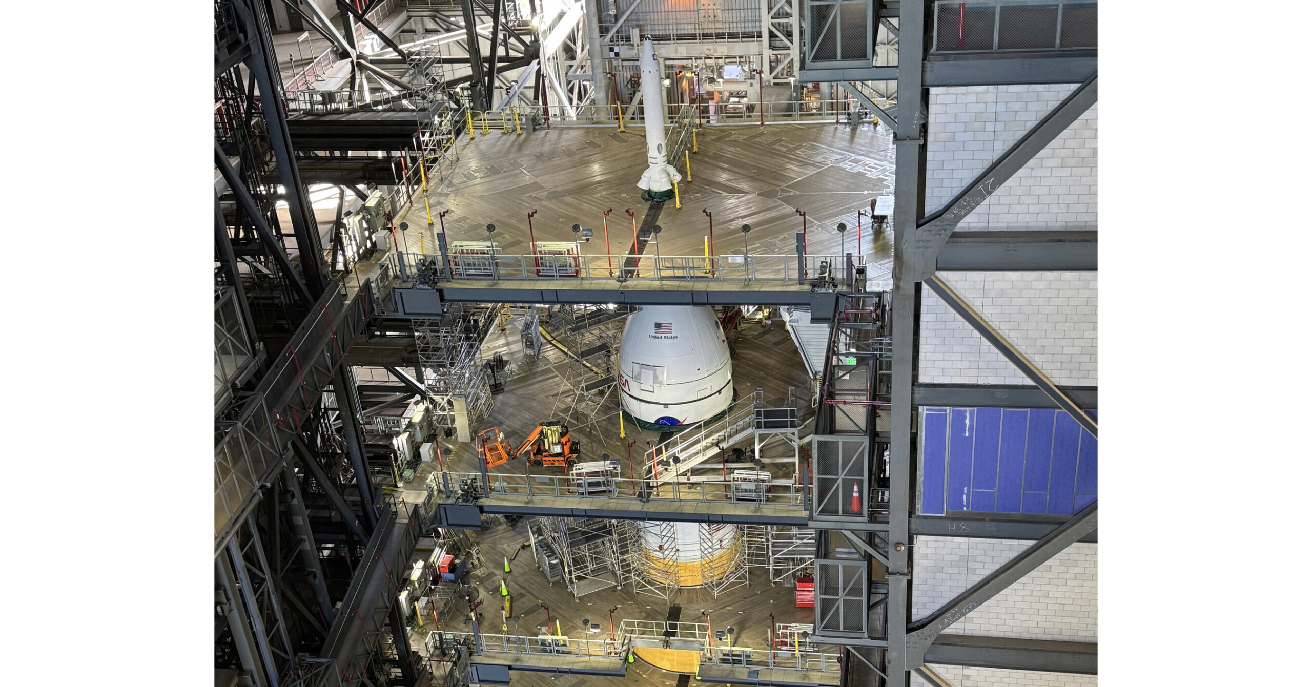 Orion Spacecraft Completes Major Stacking Milestone Ahead of Artemis II Mission