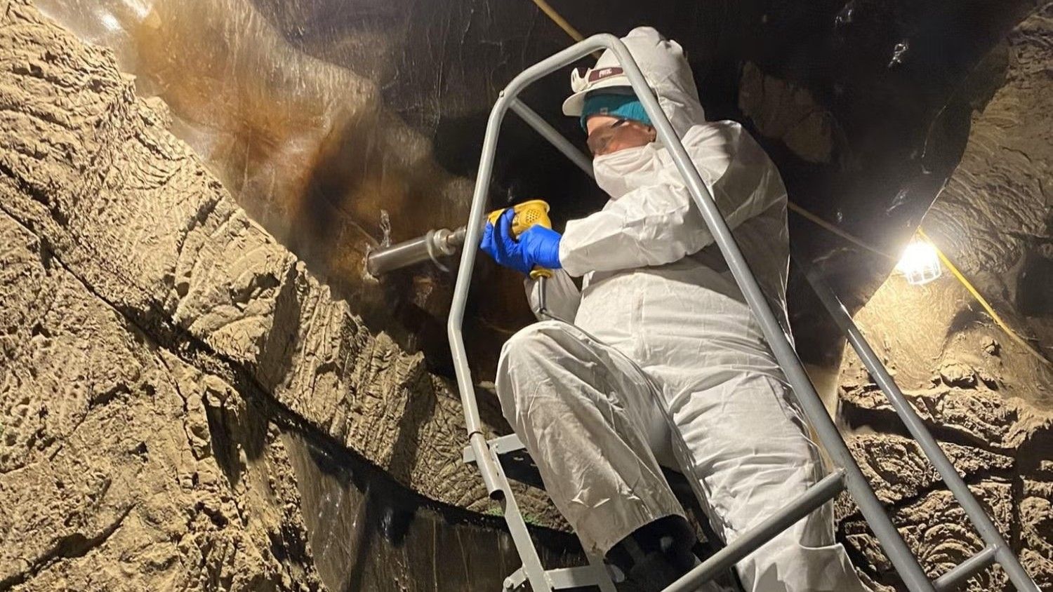 Scientists ‘reawaken’ ancient microbes from permafrost — and discover they start churning out CO2 soon after