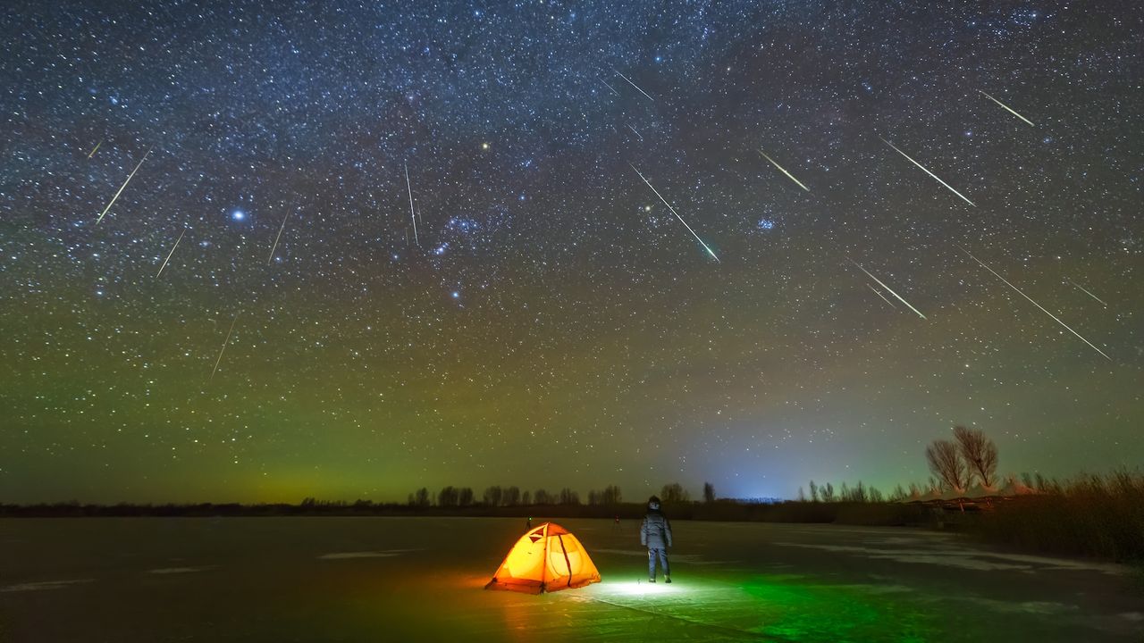 Orionids 2025: Meteor shower caused by Halley’s Comet peaks as two new comets cross the sky