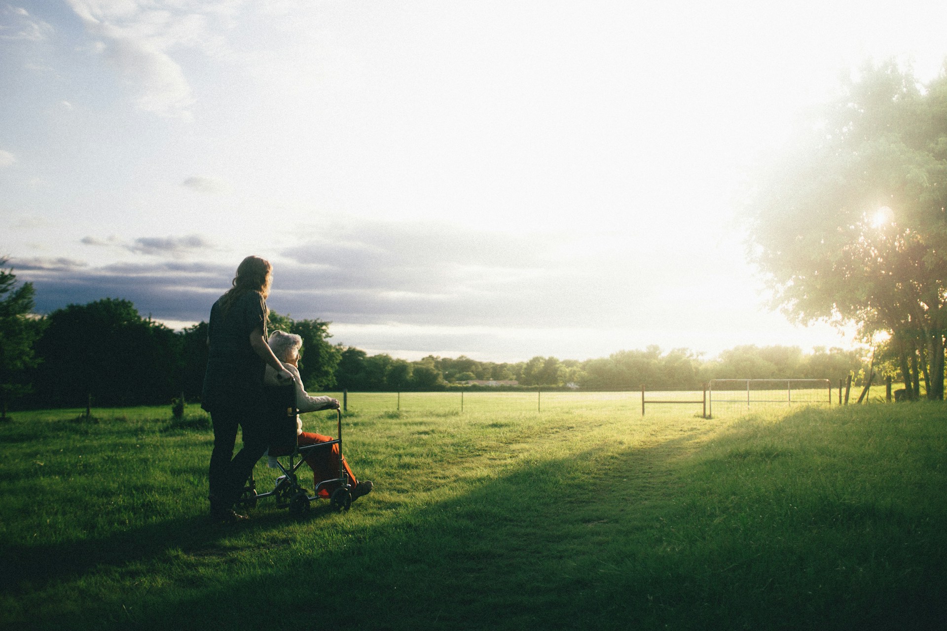 M&Y Care LLC Highlights the Role of In-Home Care and Therapy in Maintaining Independence