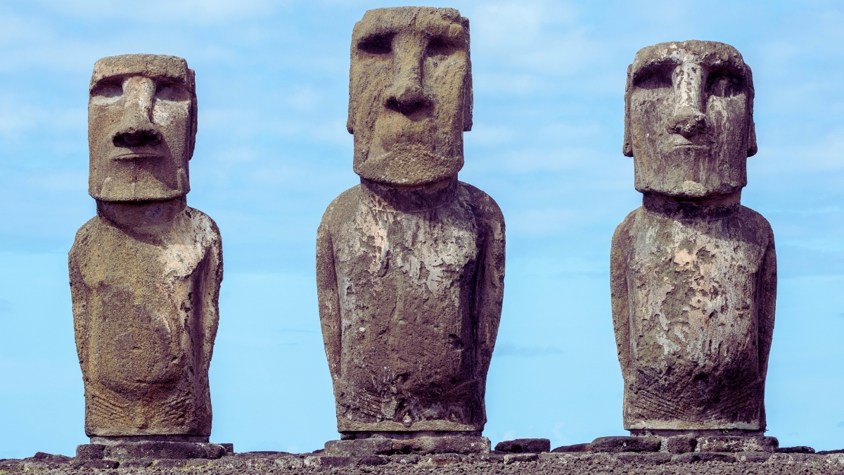 Rapa Nui’s Famous Moai Statues Really May Have ‘Walked’ Into Place : ScienceAlert