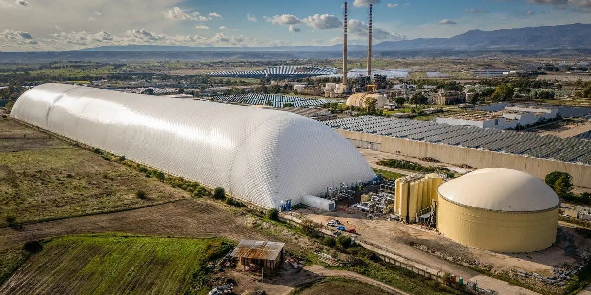 CO2 Batteries That Store Grid Energy Take Off Globally