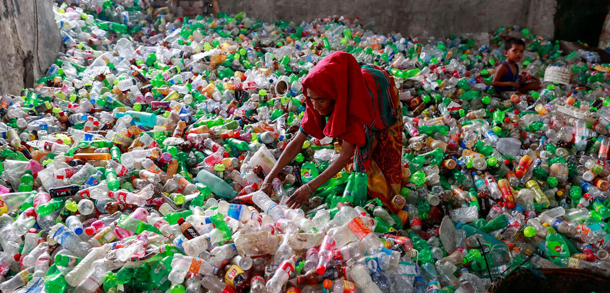 Plastic recycling is counter-productive | CNRS News