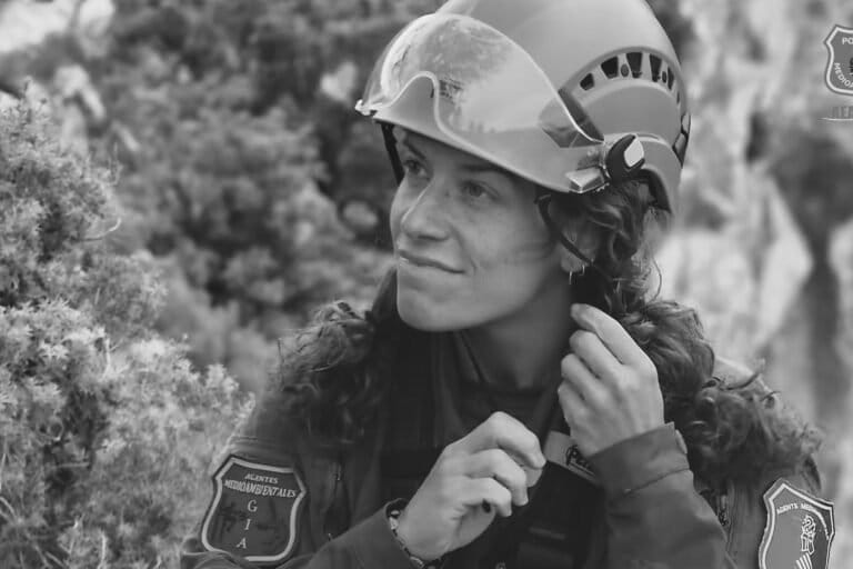 Cristina Gallardo, 39, a devoted guardian of Spain’s wild places, is lost to a fall