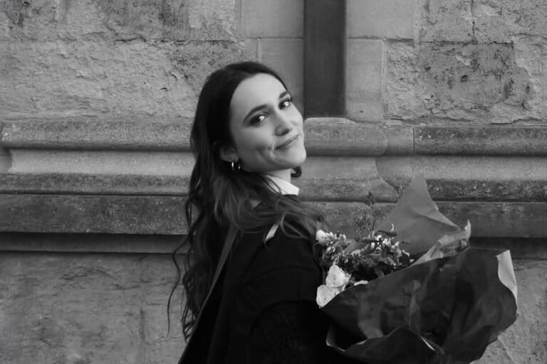 Bethany “Bee” Smith, researcher who documented a megamouth shark alive, died in a diving accident, aged 24