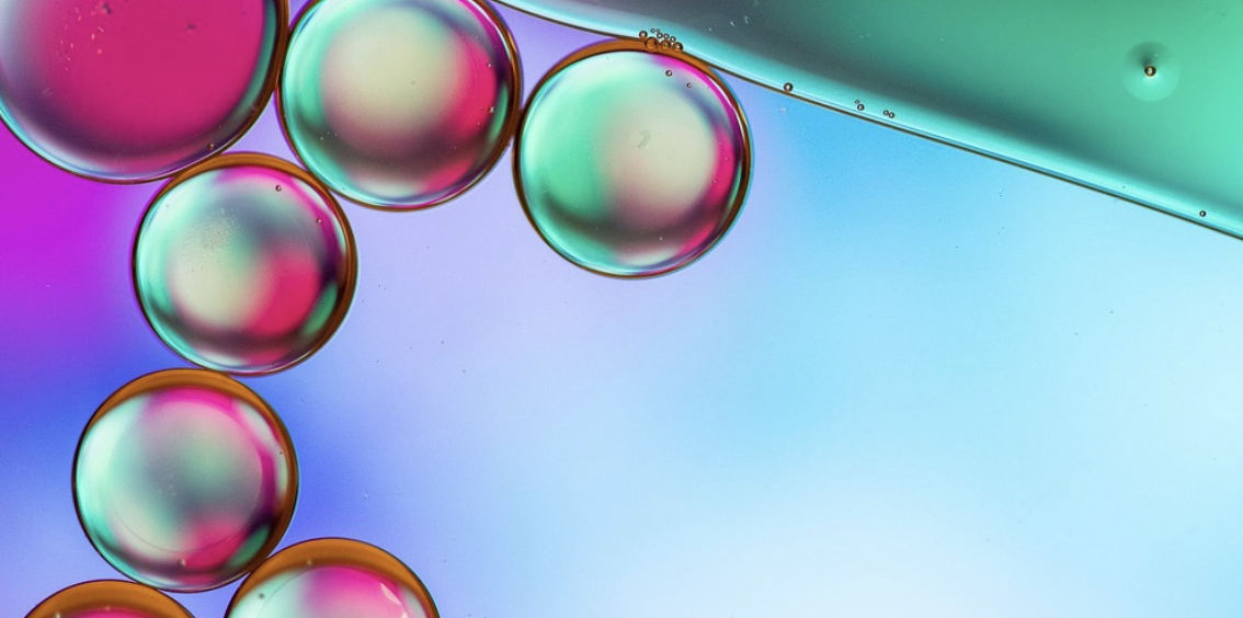 Ultra-Processed Foods Trigger Rapid Evolution in Gut Microbes