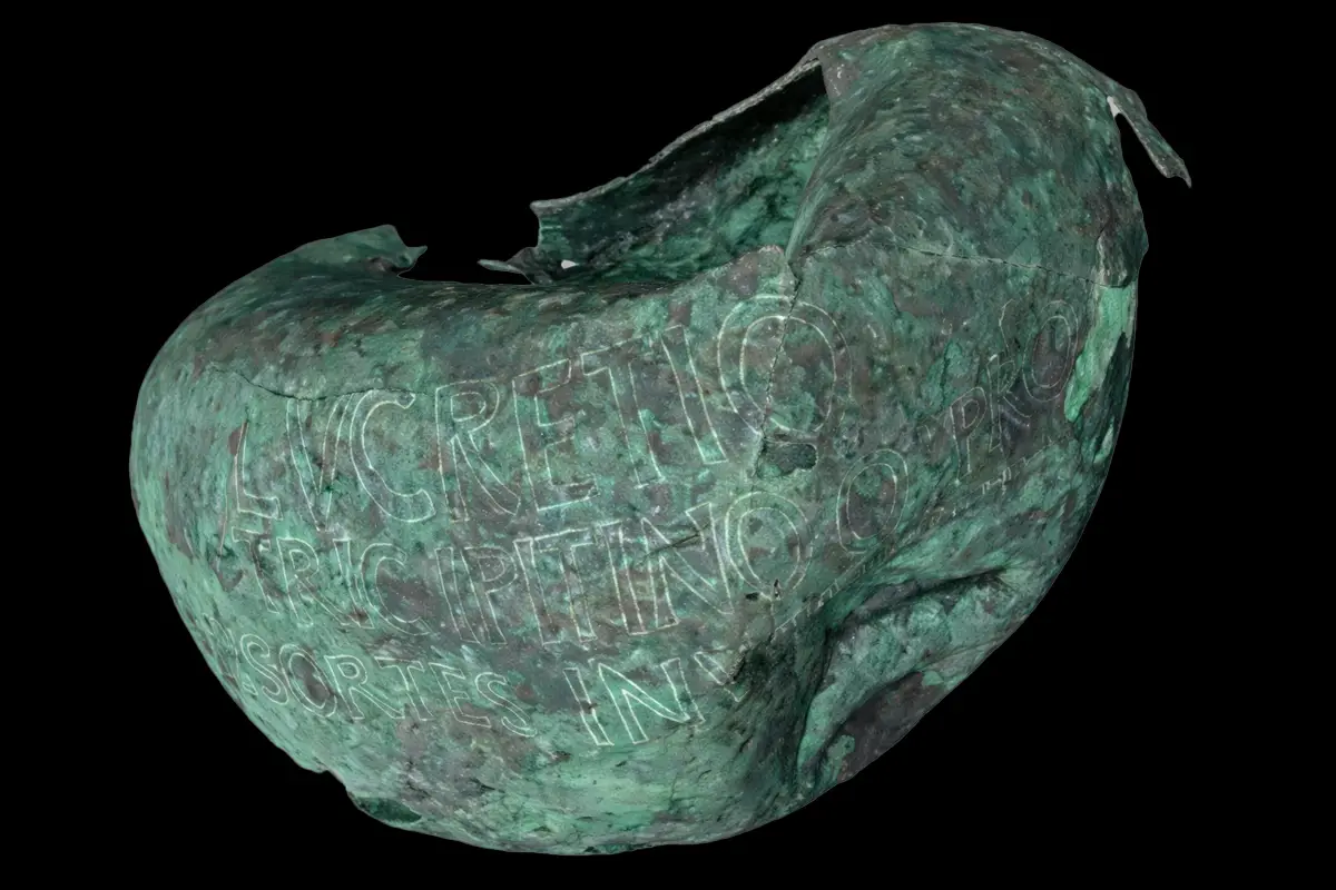 Archaeologists find a rare sitella in Cartagena