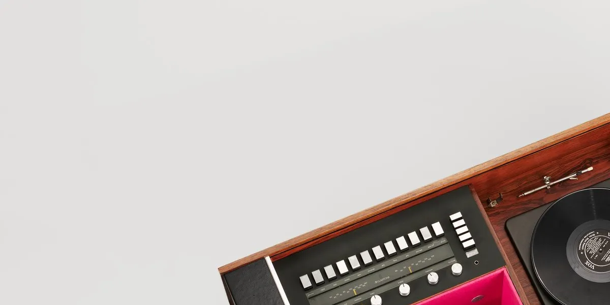 Project G Stereo: A 60s Design Icon