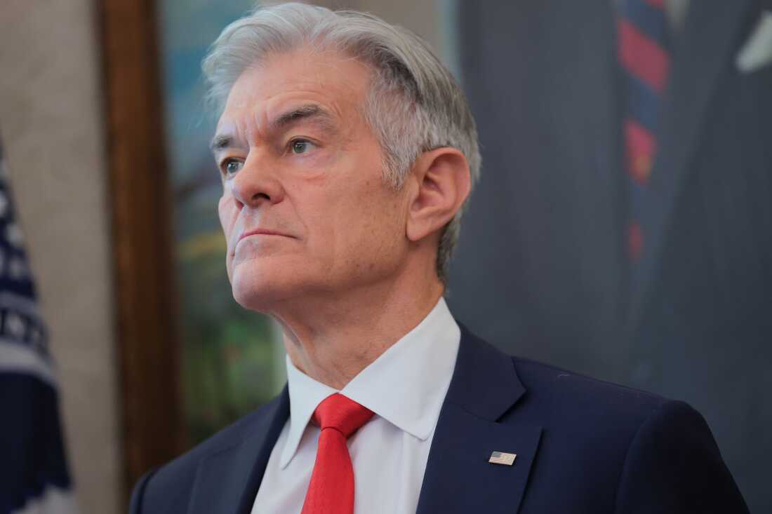 Trump administration plans crackdown on Medicare Advantage overcharges : NPR