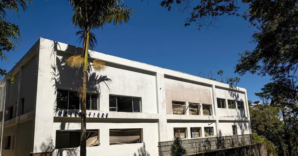 US air strikes damage Venezuelan Institute for Scientific Research maths, chemistry buildings