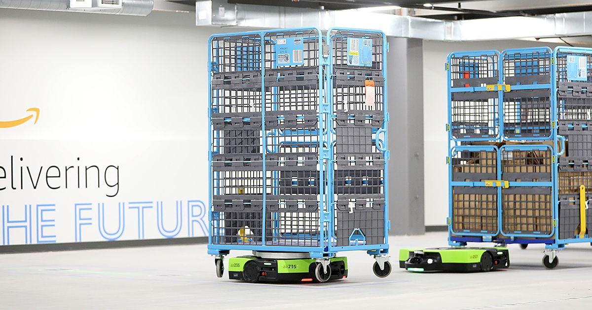 ROBOTS: Your Guide to the World of Robotics