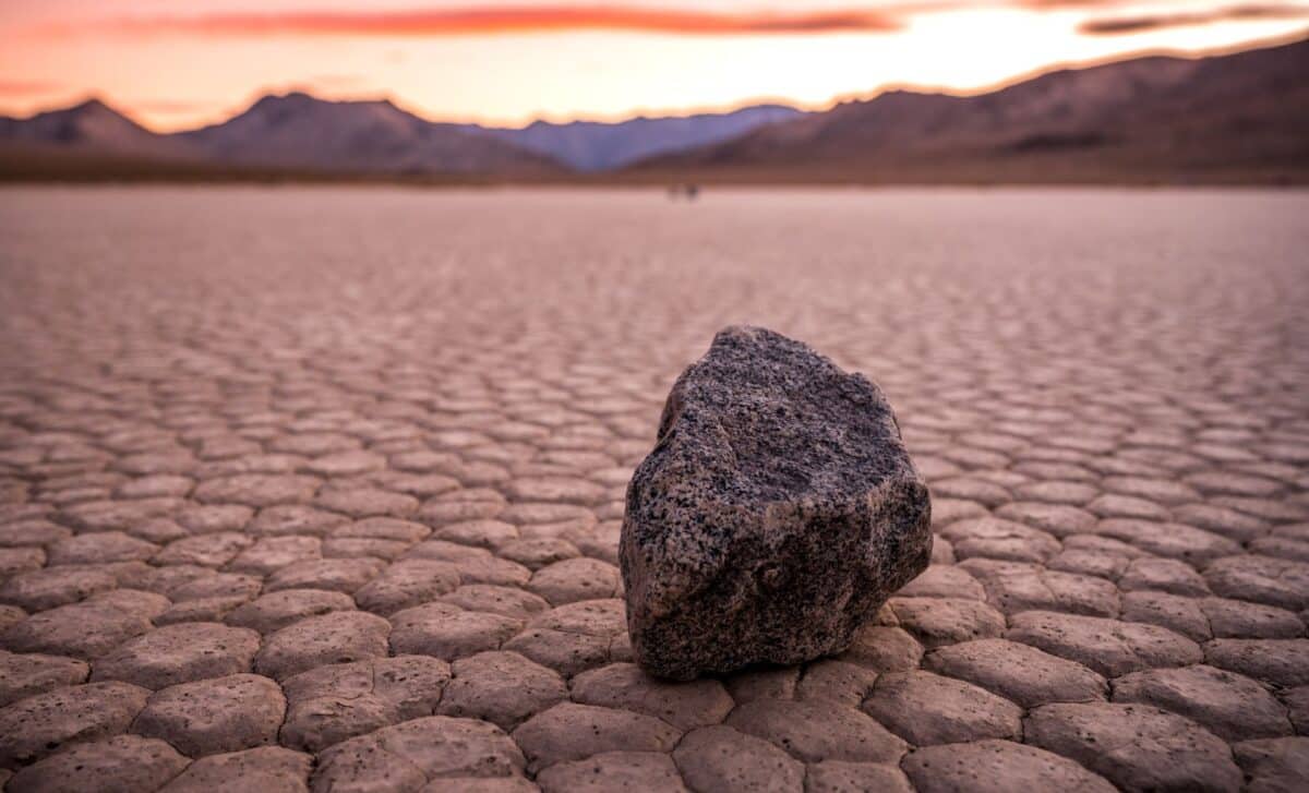 For 100 Years, These Giant Desert Rocks Moved on Their Own… Now We Finally Know Why