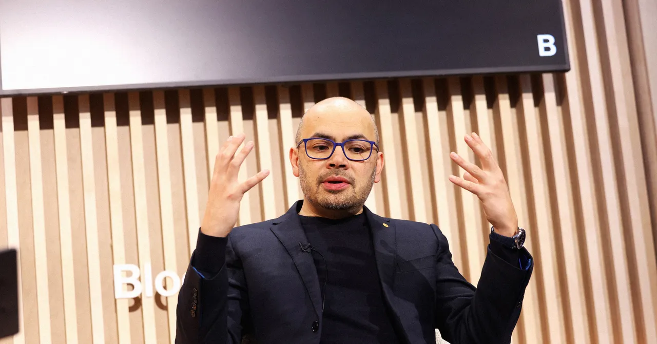 Google DeepMind Staffers Ask Leaders to Keep Them ‘Physically Safe’ From ICE